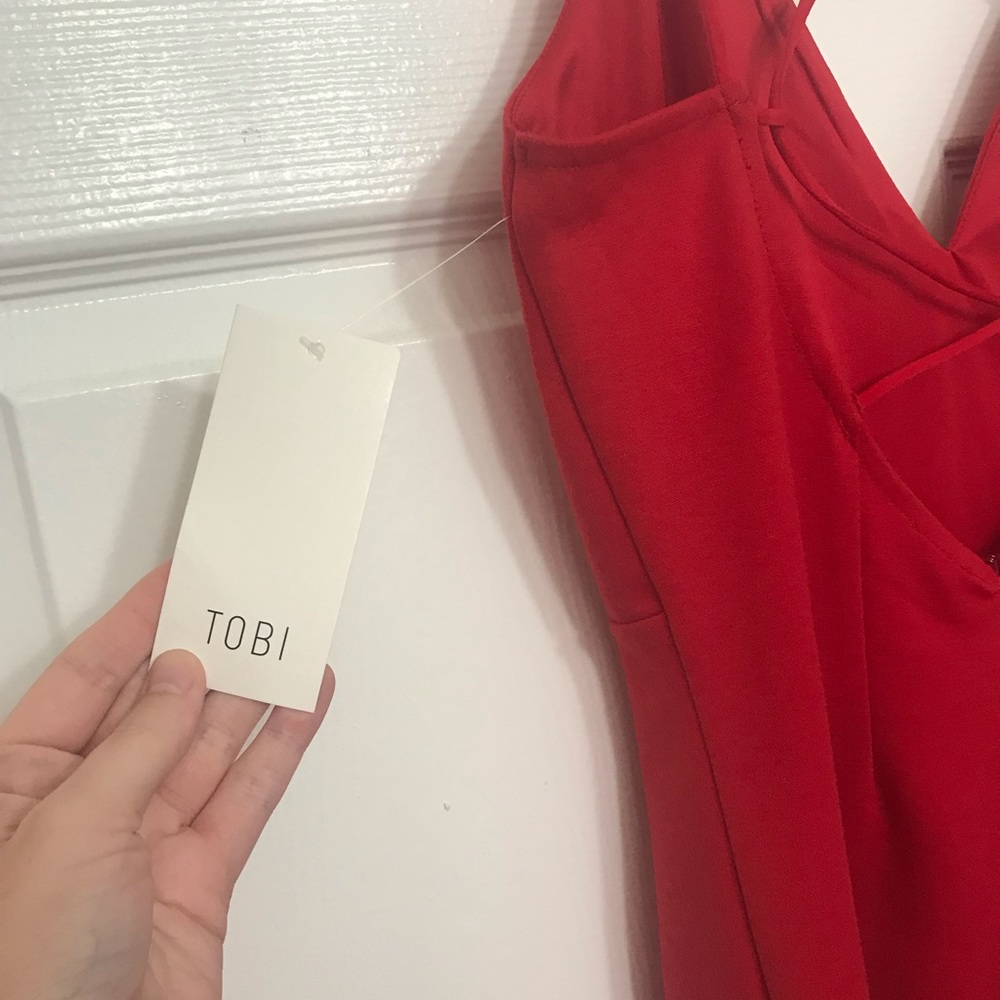 Red Dress - Picture 3 of 3